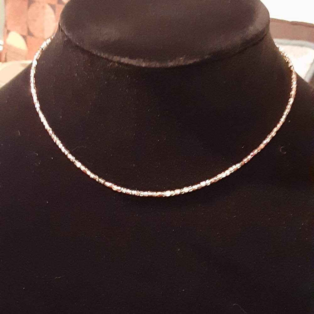 Choker beaded necklace